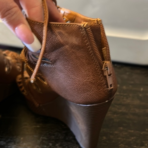 Brown wedge heels - Picture 13 of 13